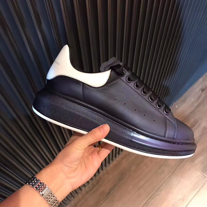 ALEXANDER MCQUEEN NERE CON RETRO BIANCO