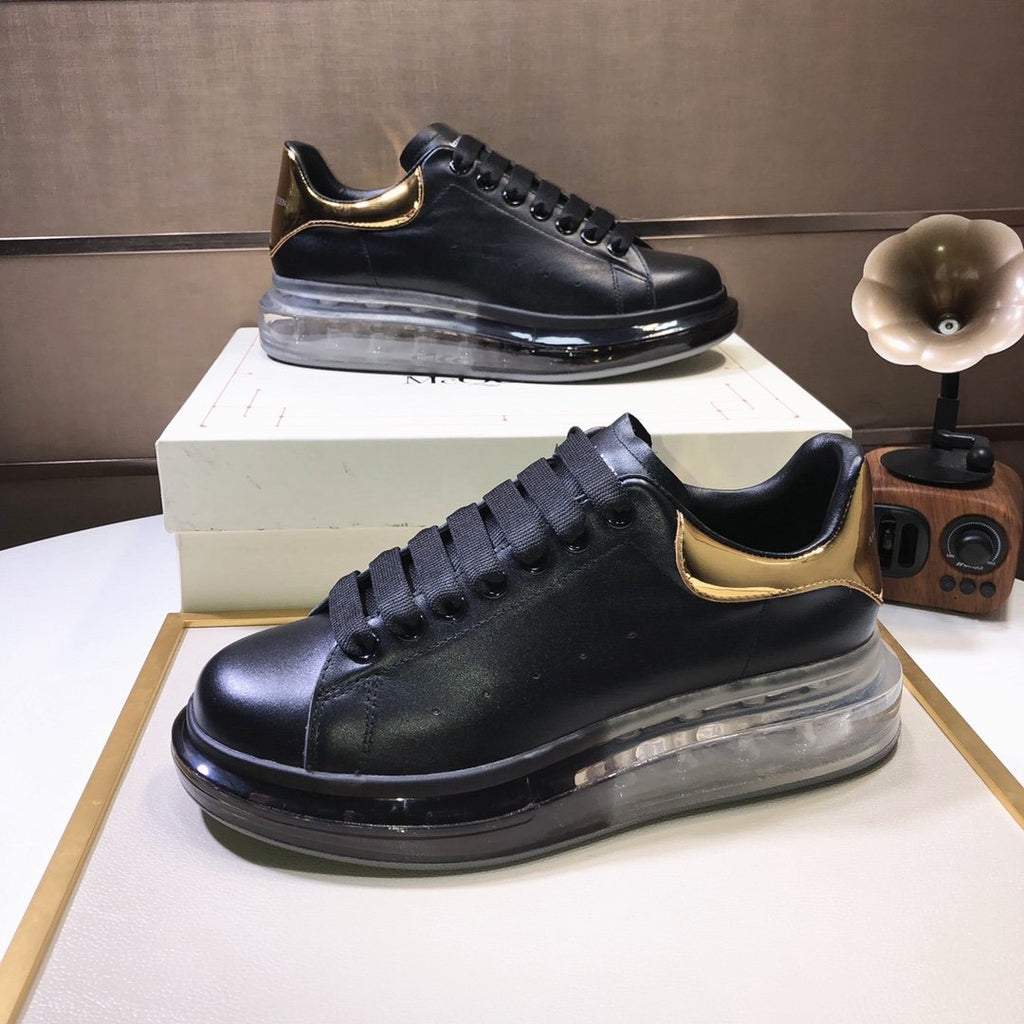 ALEXANDER MCQUEEN NERE CON RETRO ORO E SUOLA BIANCA IN GOMMA